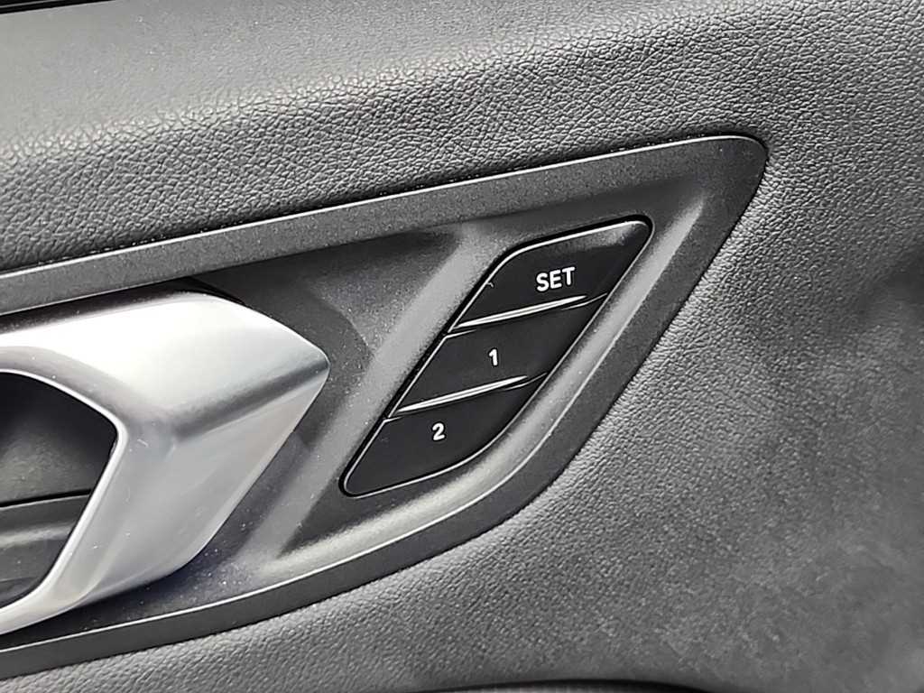 BMW 1 series 2021 Gris - Importación desde Corea - HF Imports Iquique - Foto 19