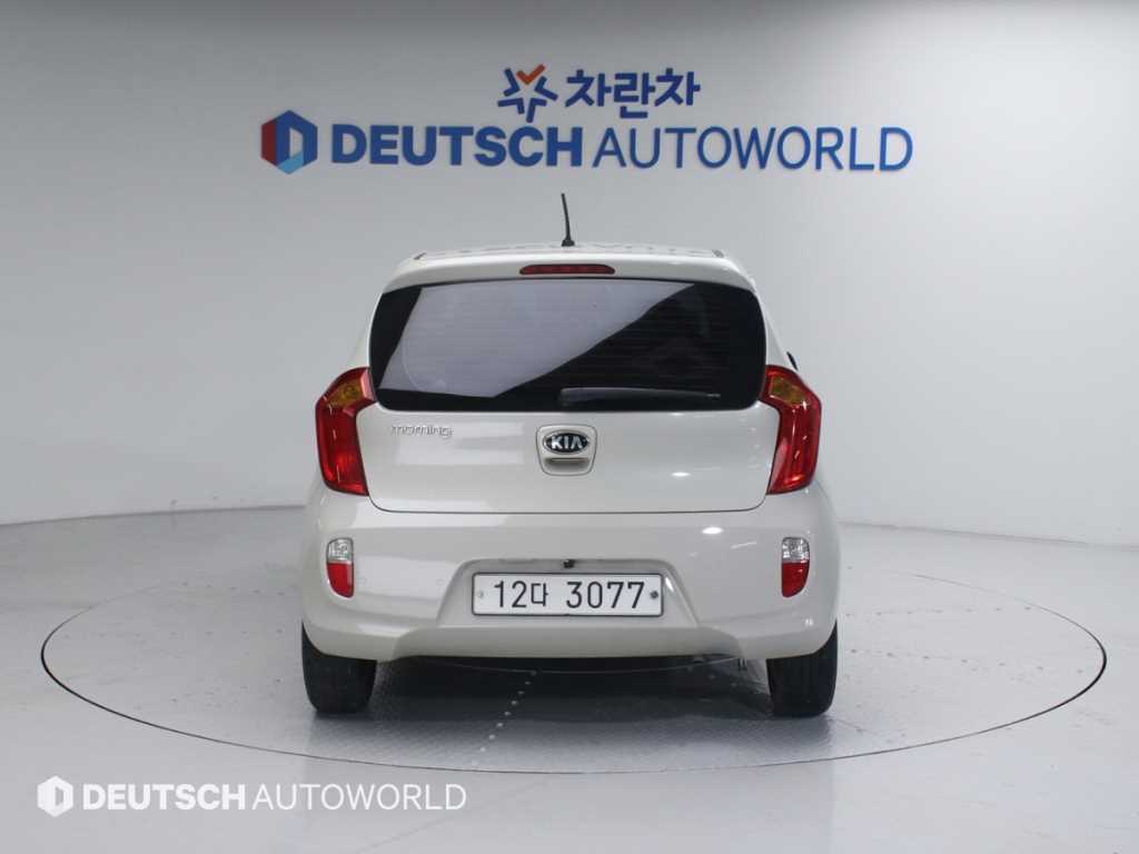 KIA Morning - Vista 4