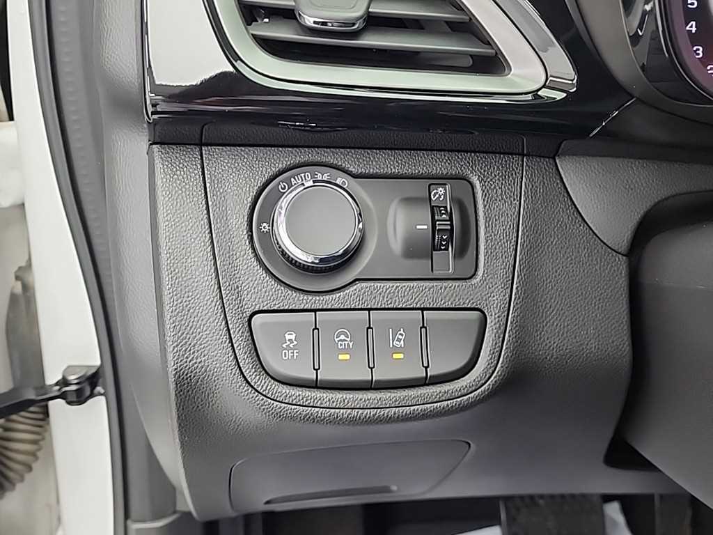 Chevrolet Spark 2020 Blanco - Importación desde Corea - HF Imports Iquique - Foto 19