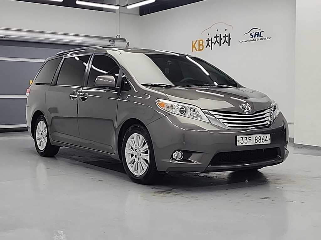 Toyota Siena - Vista 4