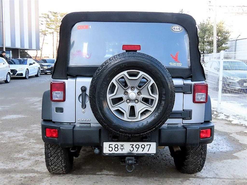 Jeep Wrangler - Vista 4