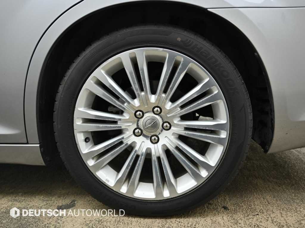 Chrysler 300C - Vista 5