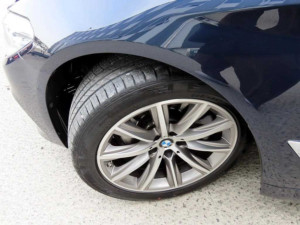 BMW 5 Series 2019 Negro - Importación desde Corea - HF Imports Iquique - Foto 20