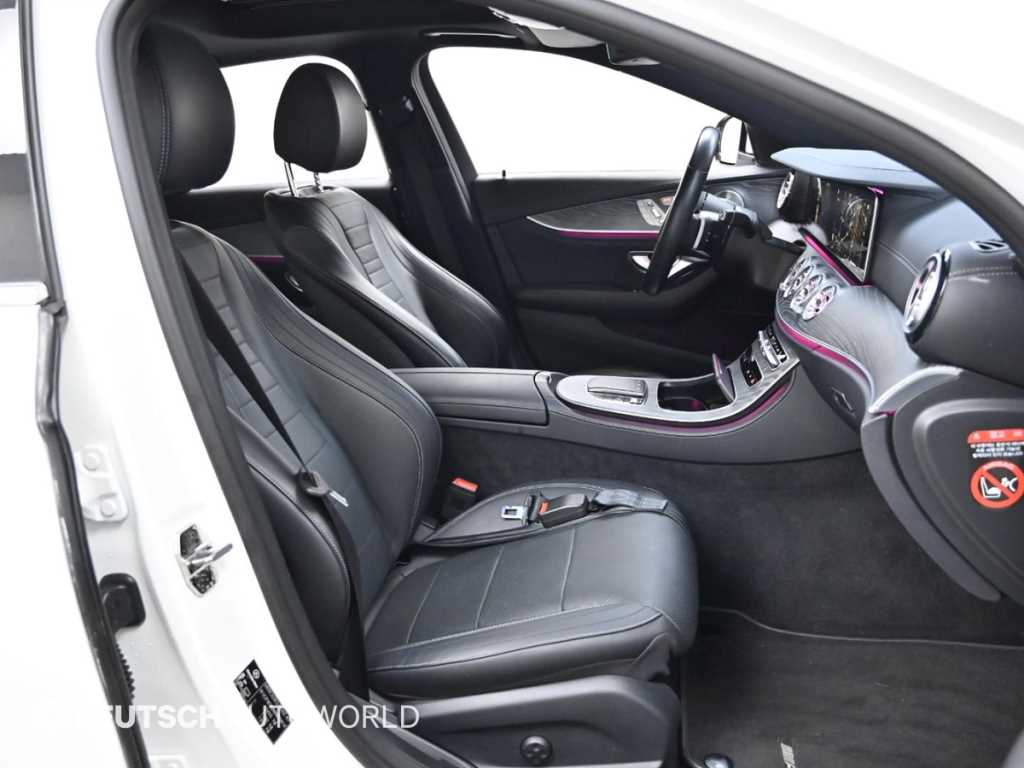 Mercedes Benz E class - Vista 10