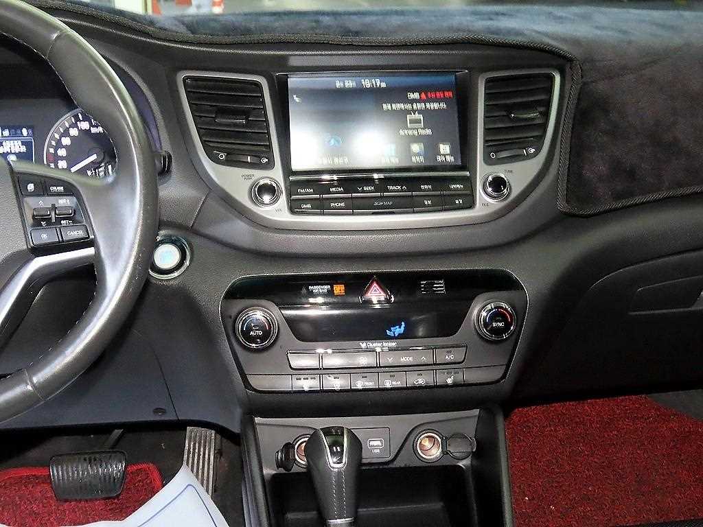 HYUNDAI Tucson - Vista 11