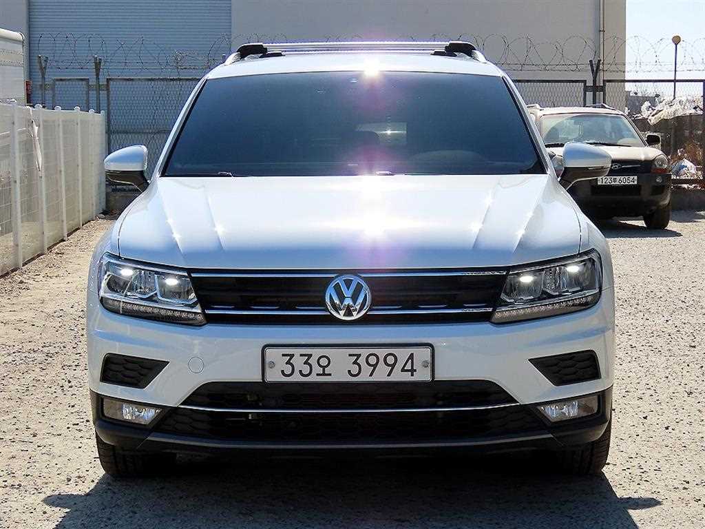 Volkswagen Tiguan 2018 Blanco - Importación desde Corea - HF Imports Iquique - Foto 1