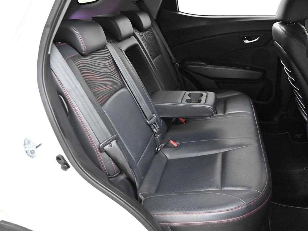 Ssangyong Tivoli - Vista 12