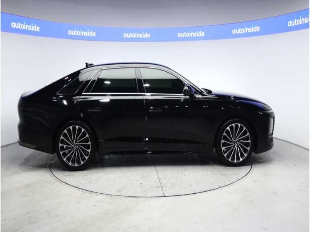 HYUNDAI Grandeur - Vista 3