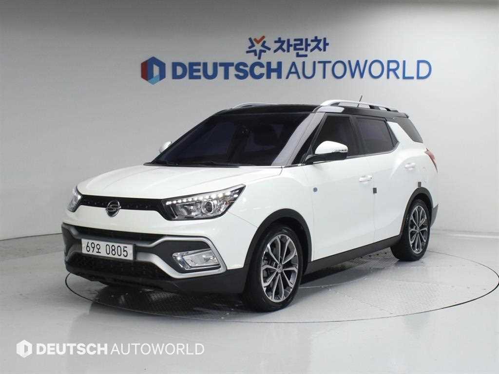 Ssangyong Tivoli 2016 Blanco - Importación desde Corea - HF Imports Iquique - Foto 1