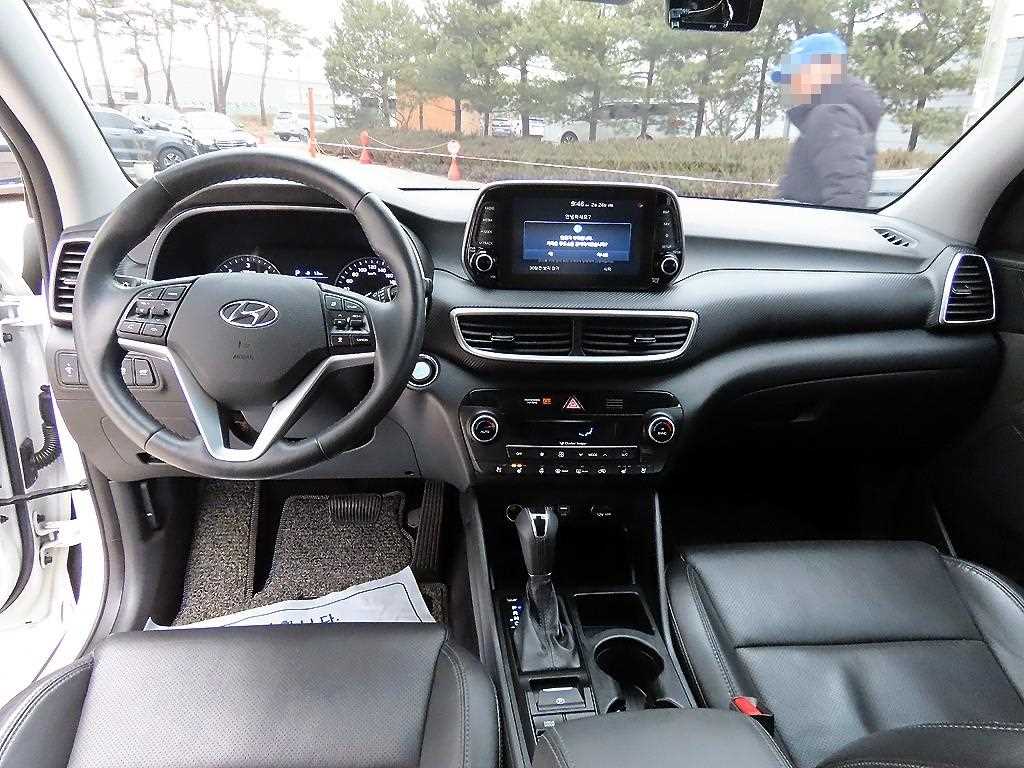 HYUNDAI Tucson - Vista 7