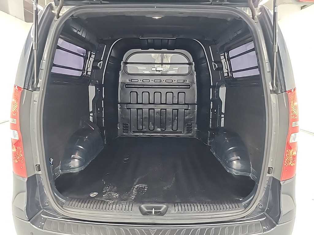 HYUNDAI Starex 2017 Negro - Importación desde Corea - HF Imports Iquique - Foto 18