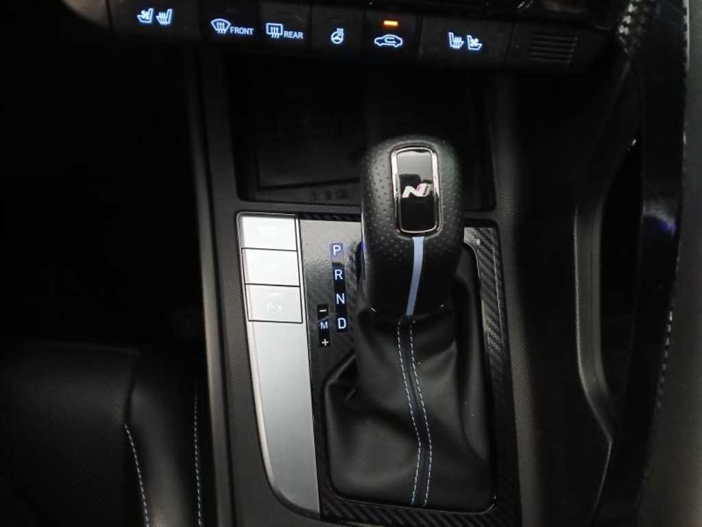 HYUNDAI Avante 2023 Blanco - Importación desde Corea - HF Imports Iquique - Foto 13