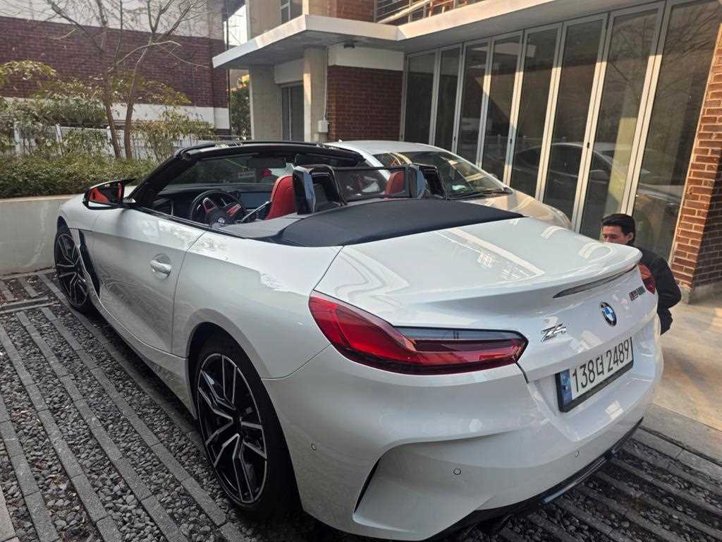 BMW Z4 - Vista 4