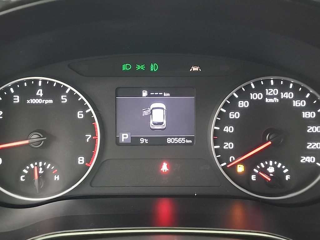 KIA Seltos - Vista 6