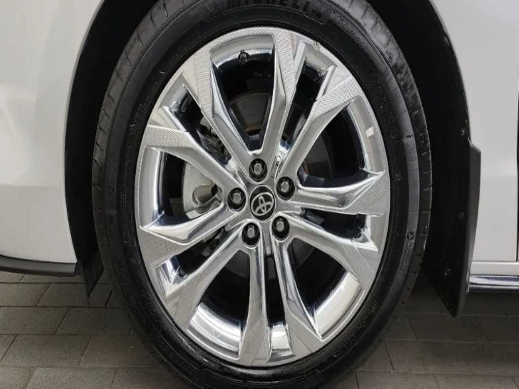 Toyota Siena - Vista 3