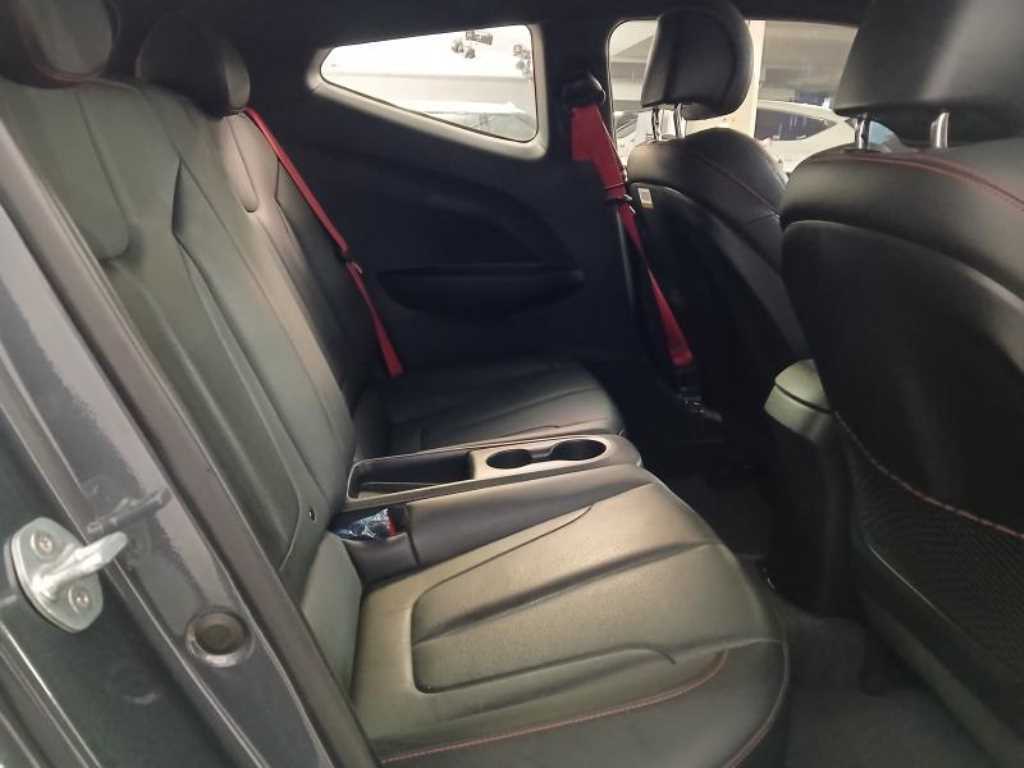 HYUNDAI Veloster - Vista 7