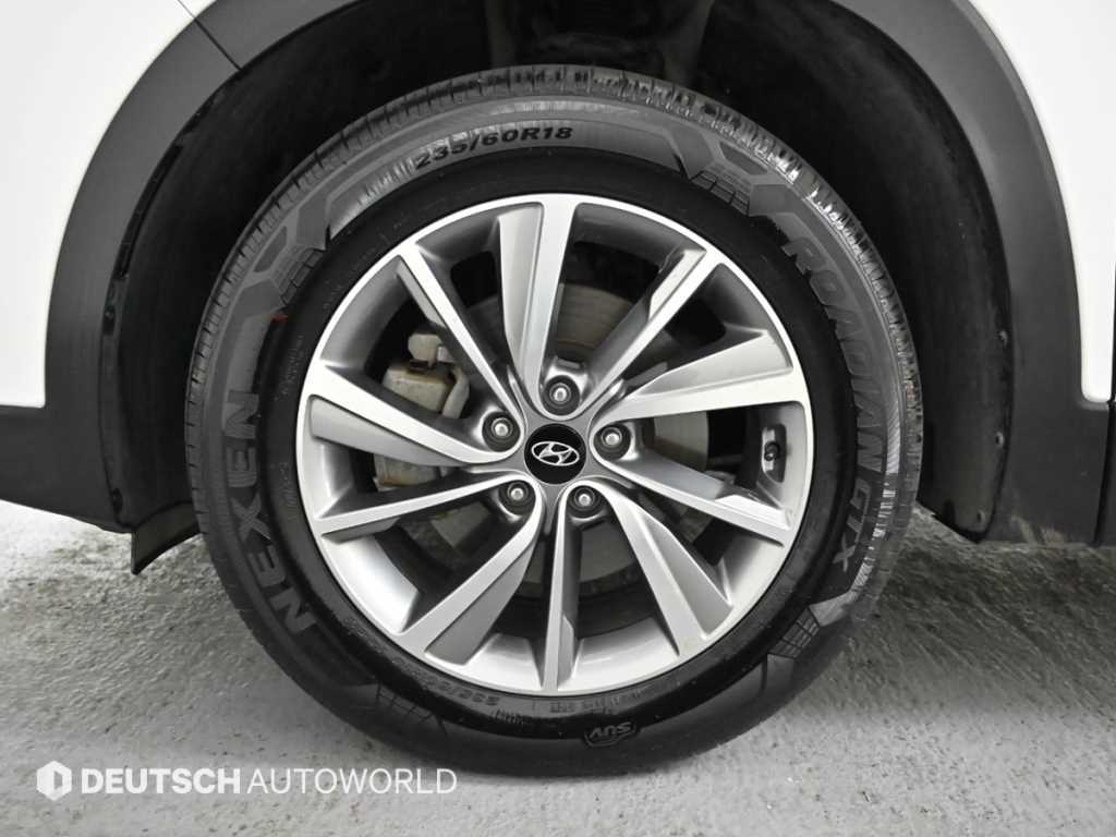 HYUNDAI Santa Fe - Vista 5