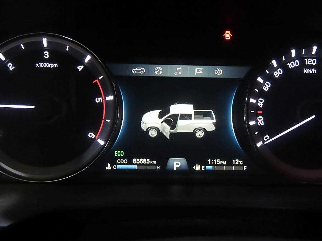 Ssangyong Rexton - Vista 9