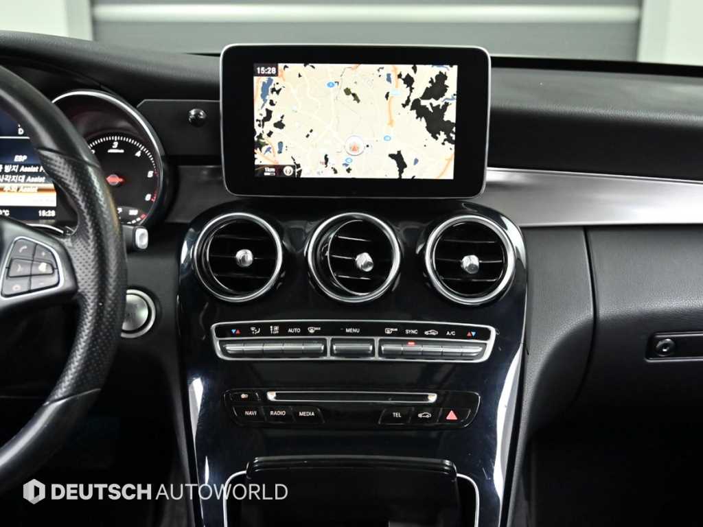 Mercedes Benz C Class 2015 Blanco - Importación desde Corea - HF Imports Iquique - Foto 14