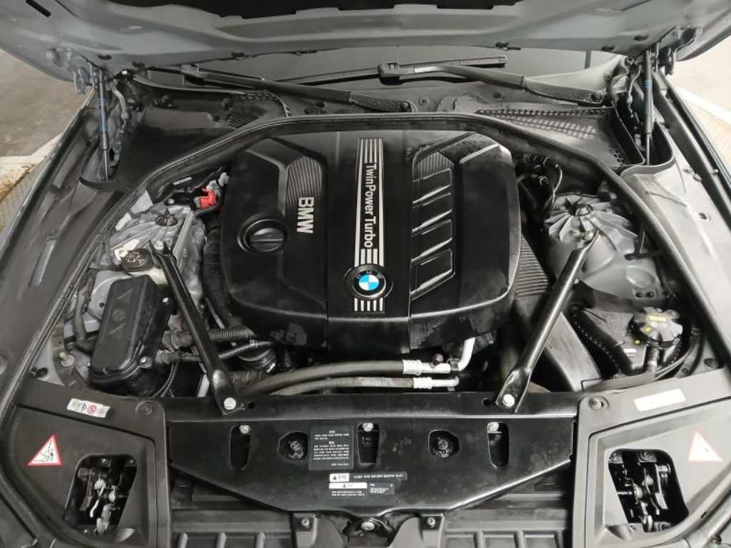 BMW 5 Series 2014 Gris - Importación desde Corea - HF Imports Iquique - Foto 19