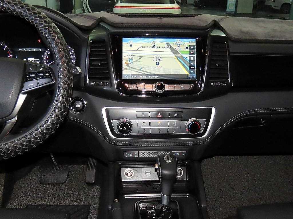 Ssangyong Rexton - Vista 11