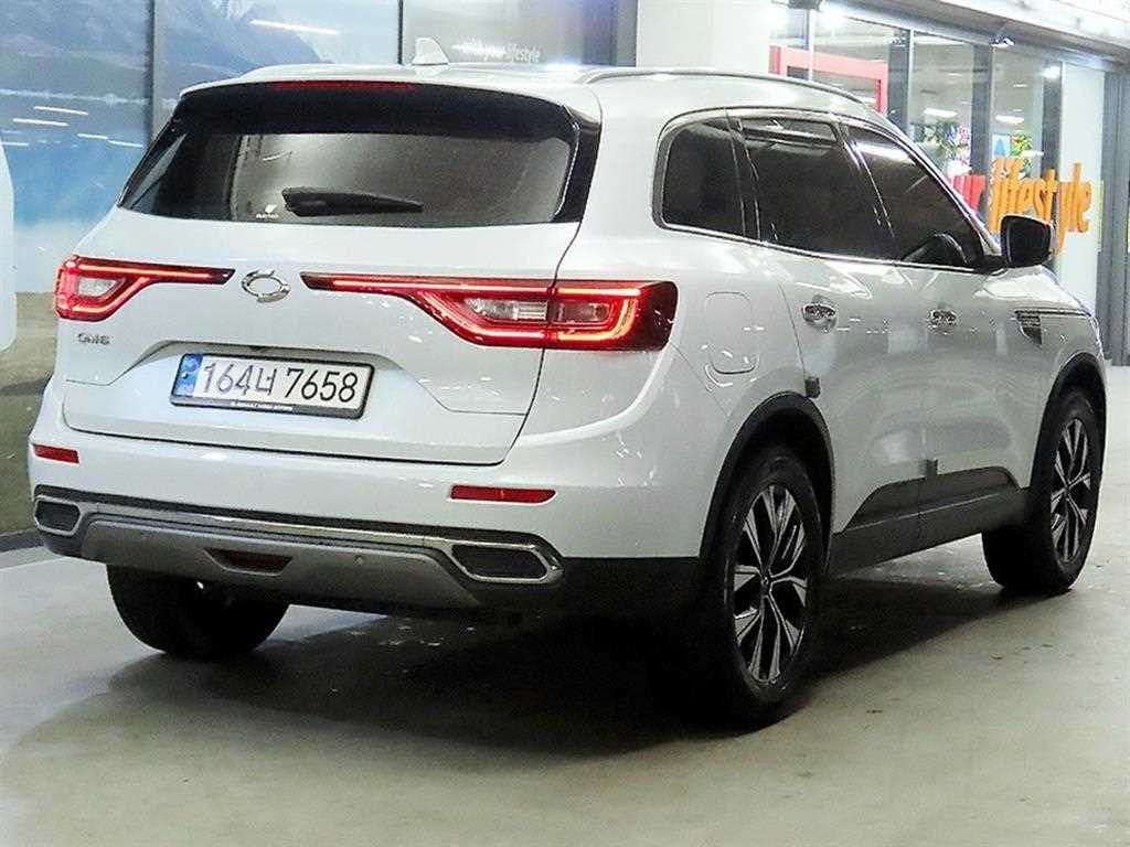 SAMSUNG QM6 - Vista 4