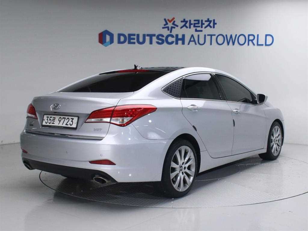 HYUNDAI i40 - Vista 2