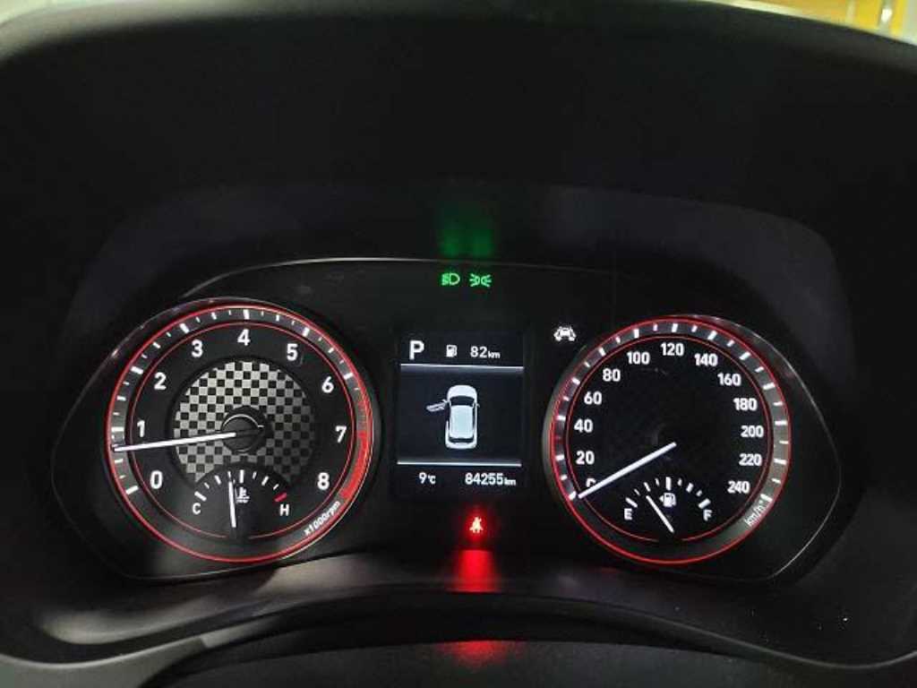 HYUNDAI Veloster - Vista 9