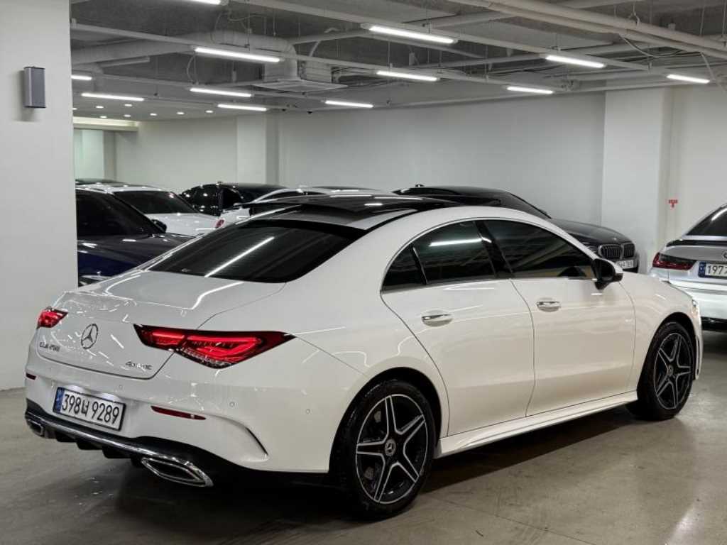 Mercedes Benz CLA Class - Vista 5