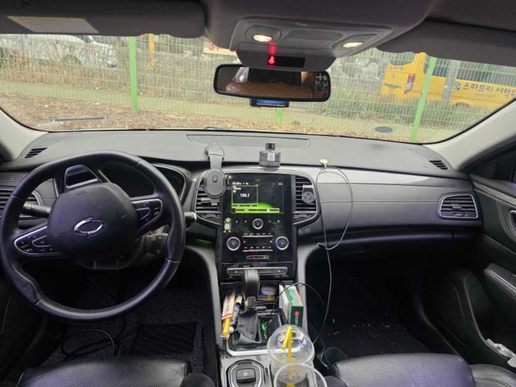 SAMSUNG SM6 - Vista 8