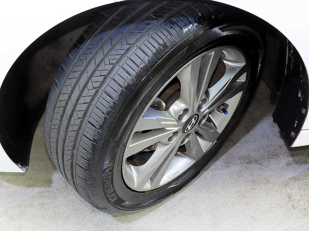 HYUNDAI Avante 2017 Blanco - Importación desde Corea - HF Imports Iquique - Foto 20