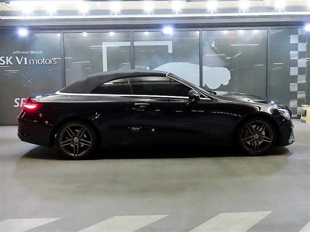 Mercedes Benz E class - Vista 3