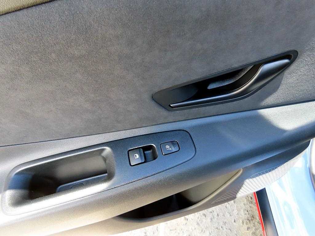 HYUNDAI Avante 2025 skyblue - Importación desde Corea - HF Imports Iquique - Foto 18