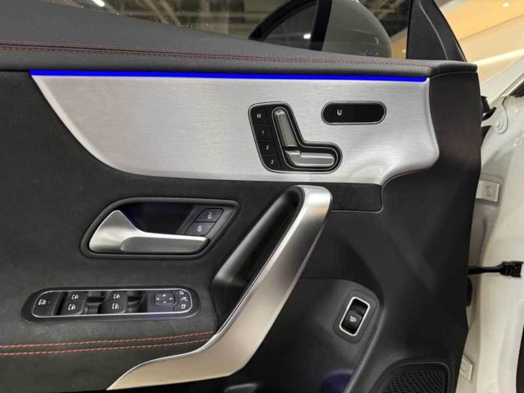 Mercedes Benz CLA Class 2020 Blanco - Importación desde Corea - HF Imports Iquique - Foto 16