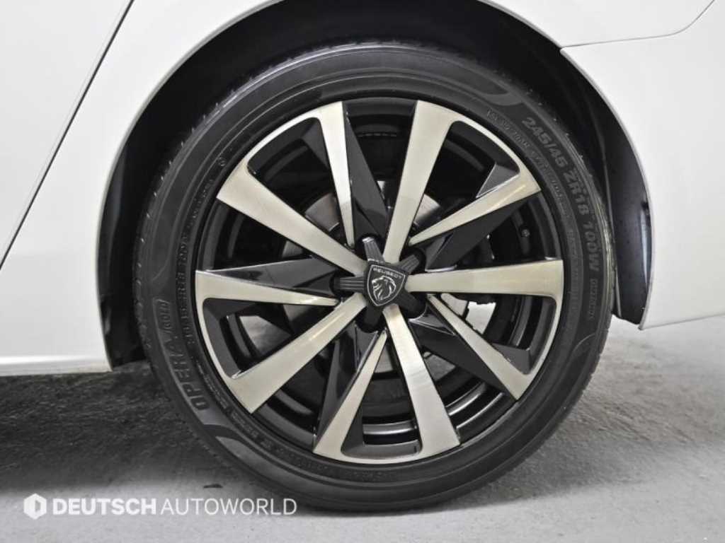 Peugeot 508 - Vista 5