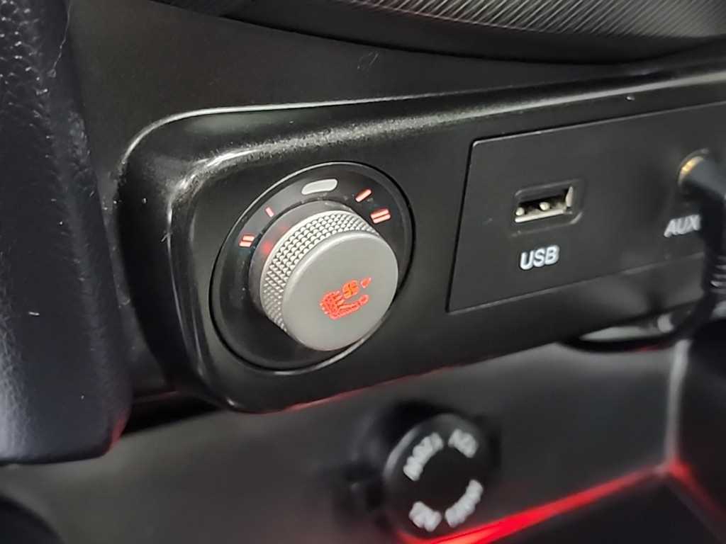 Ssangyong Tivoli 2017 Blanco - Importación desde Corea - HF Imports Iquique - Foto 17