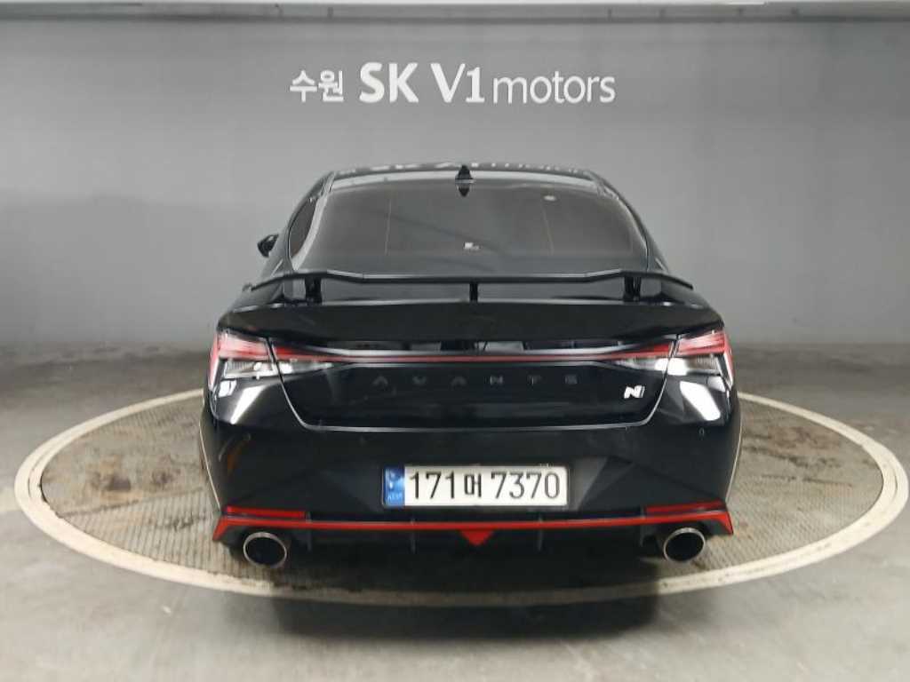 HYUNDAI Avante - Vista 5