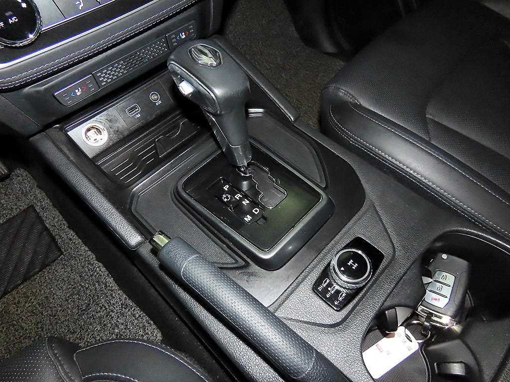 Ssangyong Rexton - Vista 12