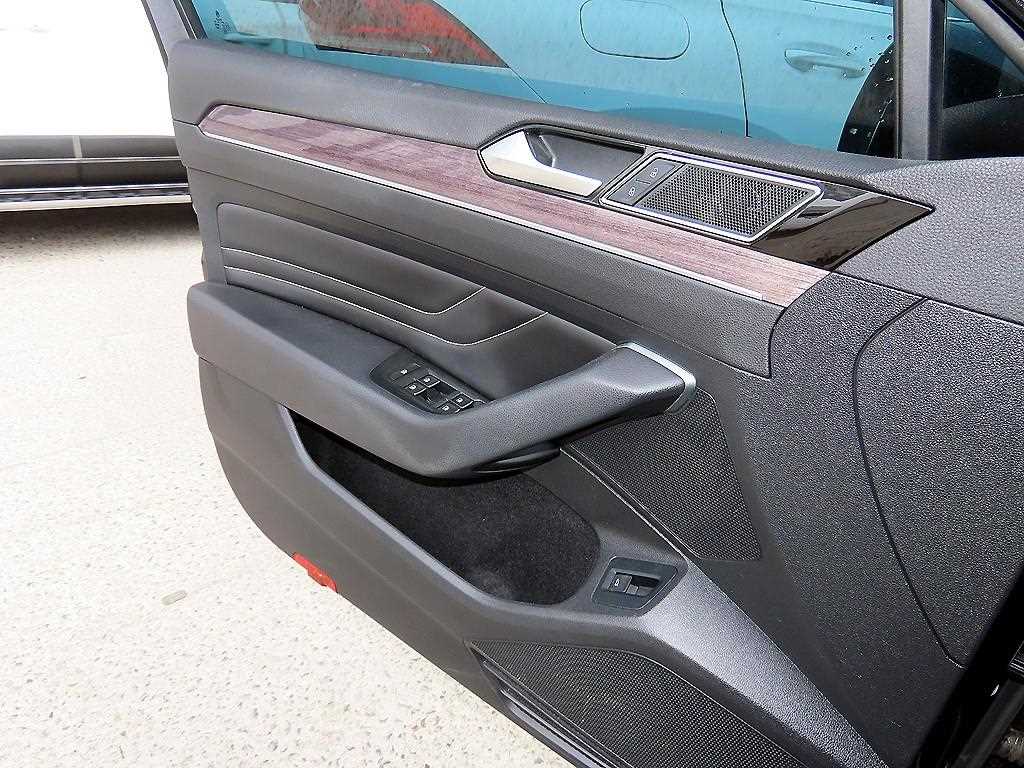 Volkswagen Passat - Vista 12