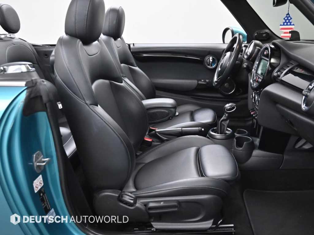 Mini Cooper Convertible - Vista 10