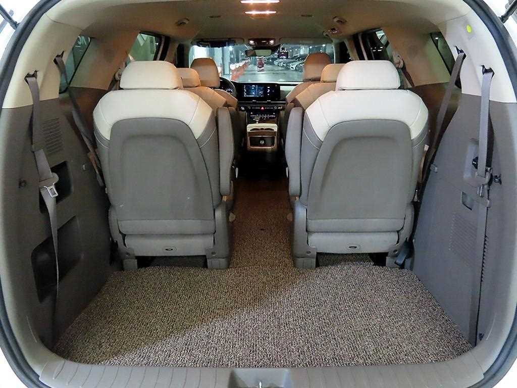 KIA Carnival 2023 Blanco - Importación desde Corea - HF Imports Iquique - Foto 18