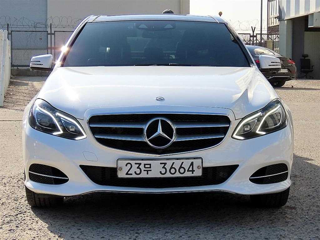 Mercedes Benz E class 2016 Blanco - Importación desde Corea - HF Imports Iquique - Foto 1