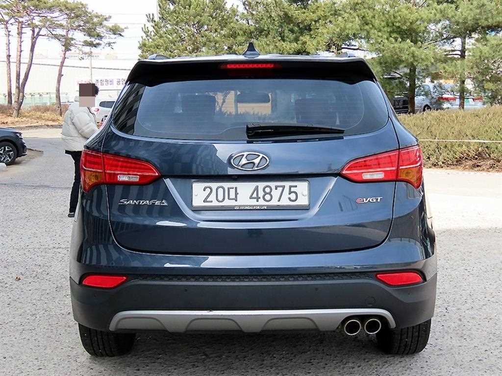 HYUNDAI Santa Fe - Vista 4