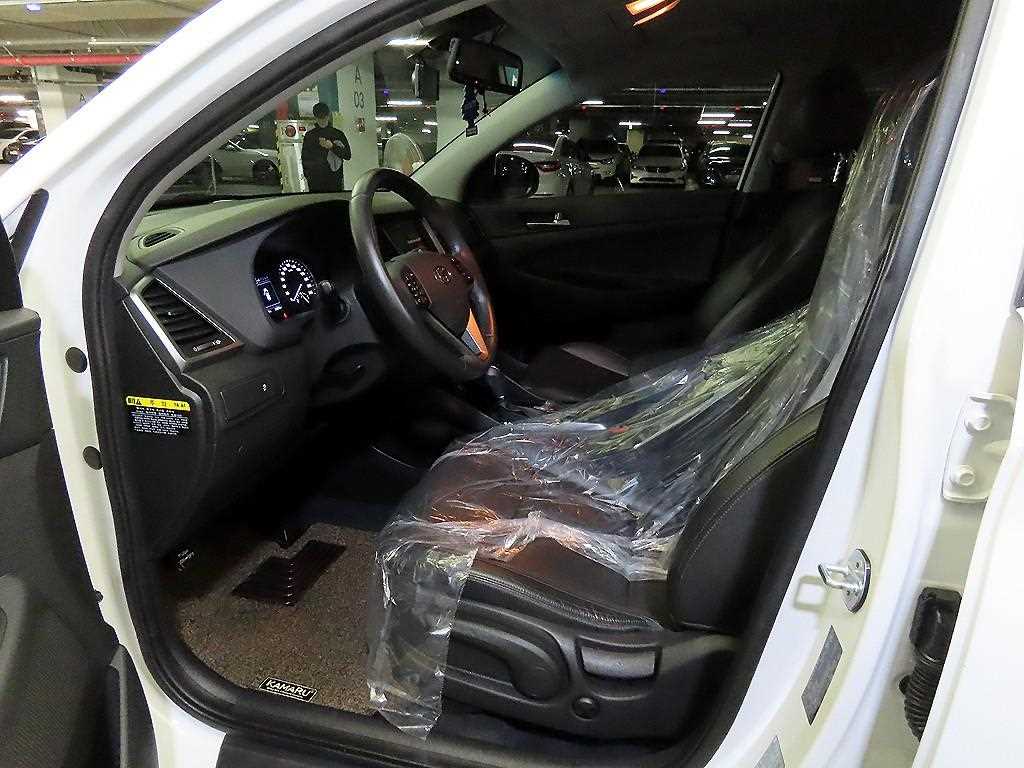 HYUNDAI Tucson - Vista 6