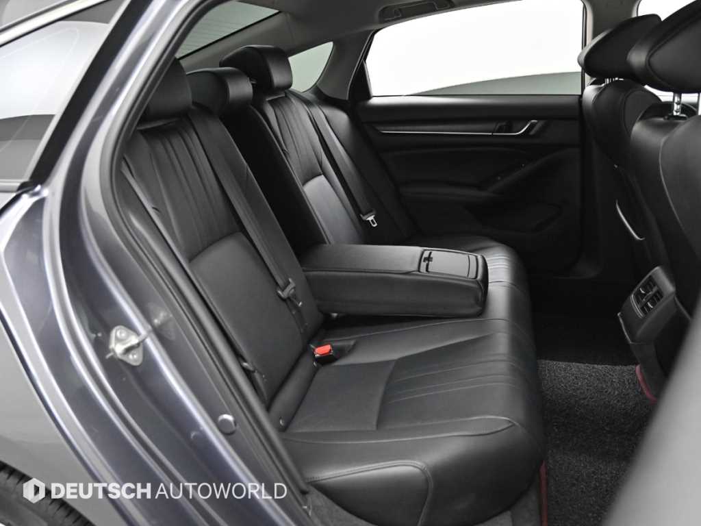 Honda Accord - Vista 12