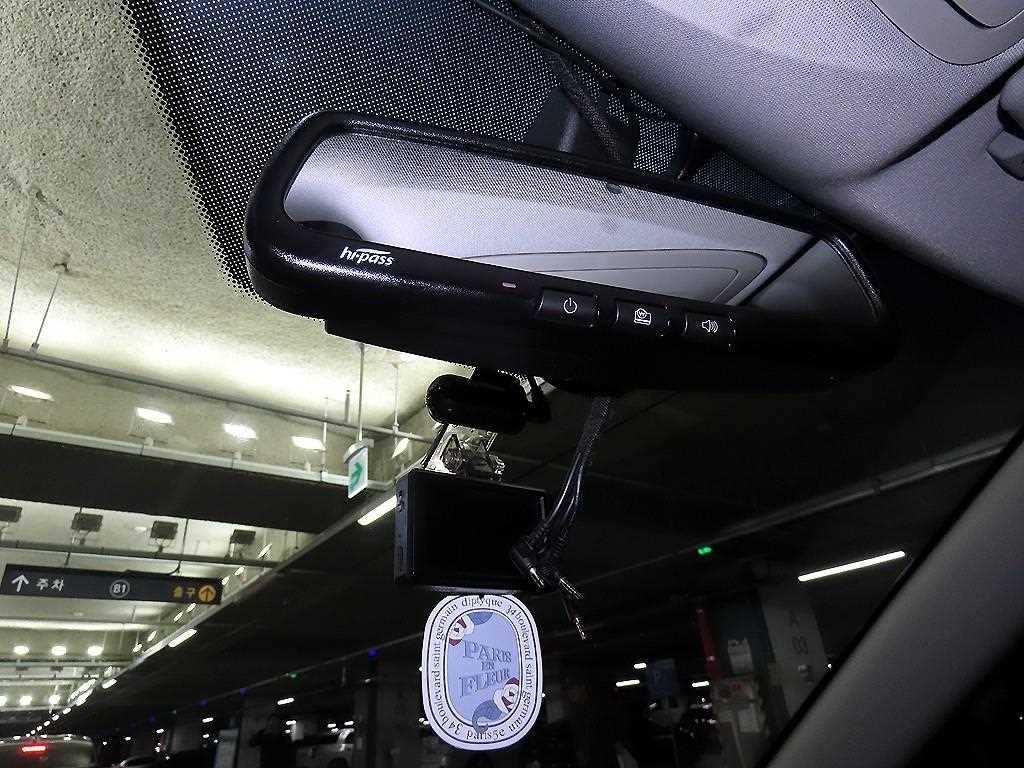 Ssangyong Tivoli 2016 Blanco - Importación desde Corea - HF Imports Iquique - Foto 17