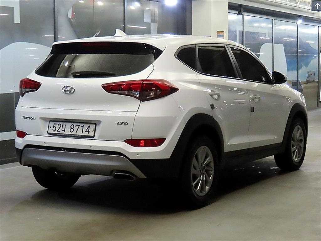 HYUNDAI Tucson - Vista 4