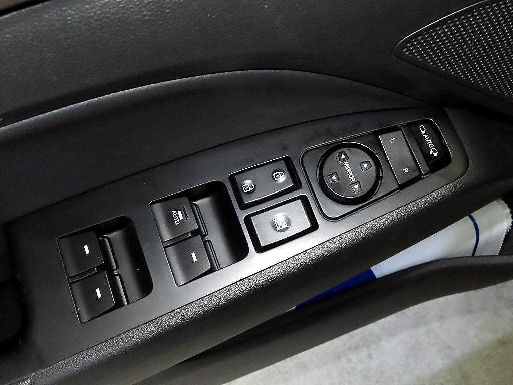 HYUNDAI Avante 2017 Blanco - Importación desde Corea - HF Imports Iquique - Foto 14