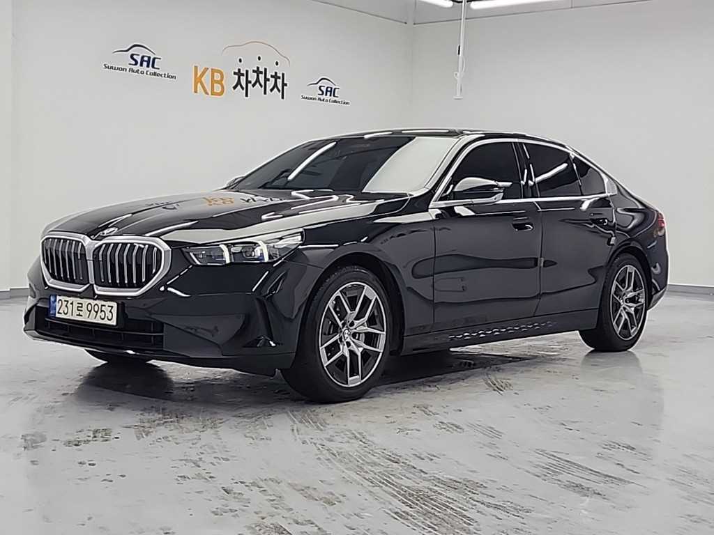 BMW 5 Series 2024 Negro - Importación desde Corea - HF Imports Iquique - Foto 1