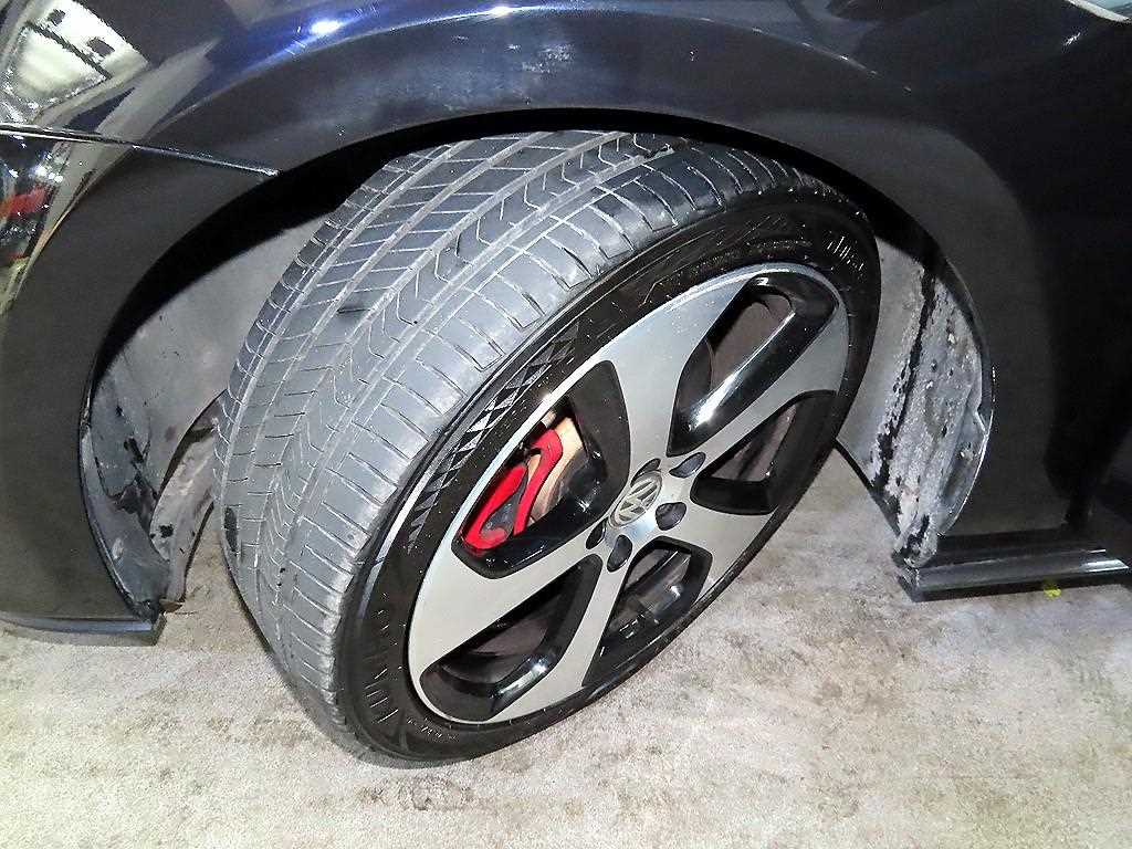 Volkswagen Golf 2015 Negro - Importación desde Corea - HF Imports Iquique - Foto 20